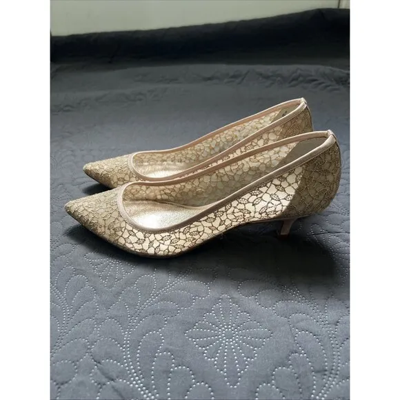 Adrianna Papell LOIS-LC Kitten Heels Blush Valencia 8M Pointed Lace Prom w/Box