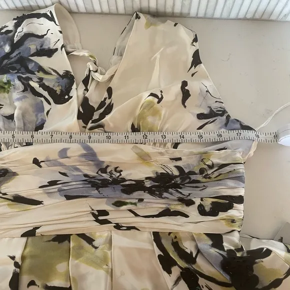 Adrianna Papell Occasions Silk Floral‎ Halter V-Neck Dress, NWT, Size 14