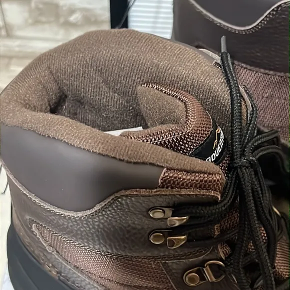 ADVENTURIDGE  Men’s Winter Boots