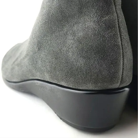 Aerosoles Allowance Women's Grey Suede Leather Ankle Boots Zip Up Wide Size 9W