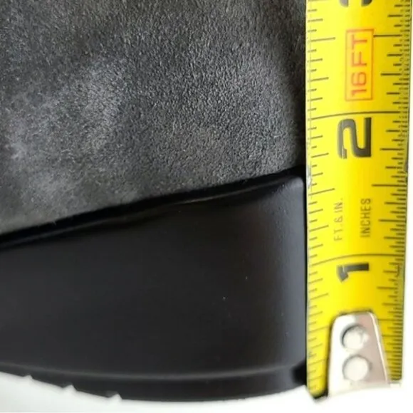 Aerosoles Allowance Women's Grey Suede Leather Ankle Boots Zip Up Wide Size 9W