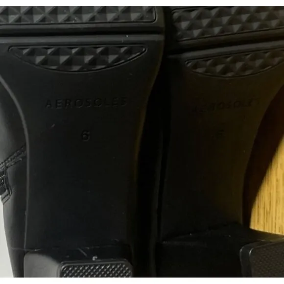 Aerosoles Cinnamon Boot in Black Womens Size 6 Heeled Ankle Boots Side Zip