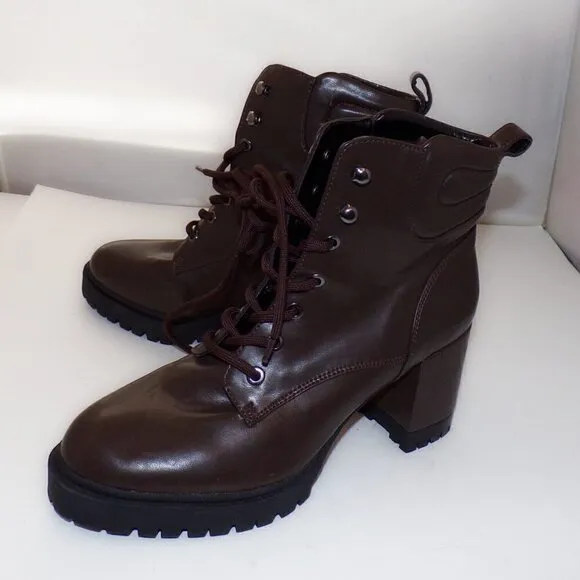 Aerosoles Esen Brown Lace Up Ankle Combat Boots Size 9  Faux Leather  $165 New