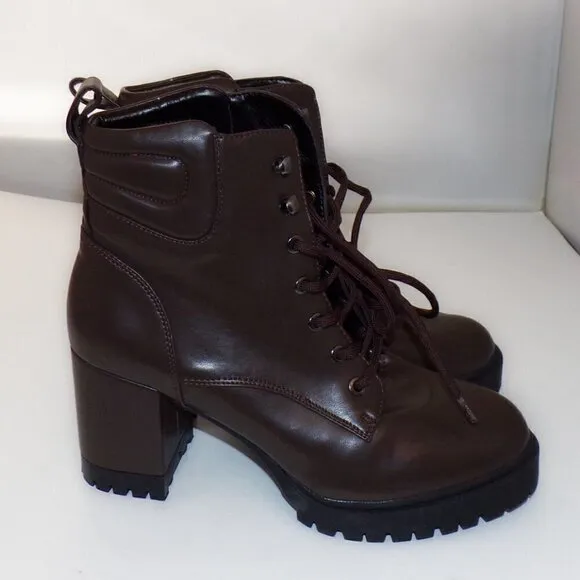 Aerosoles Esen Brown Lace Up Ankle Combat Boots Size 9  Faux Leather  $165 New