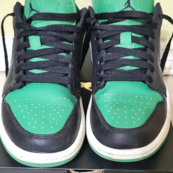 Air Jordan 1 Low Green and Black Sneakers