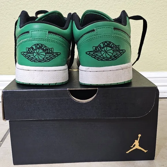 Air Jordan 1 Low Green and Black Sneakers