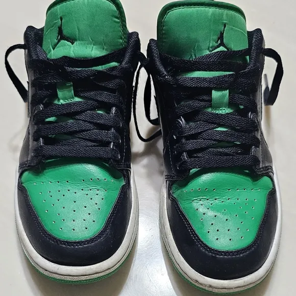 Air Jordan 1 Low Green and Black Sneakers