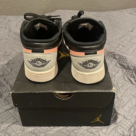 Air Jordan 1 Low GS Black Sneakers