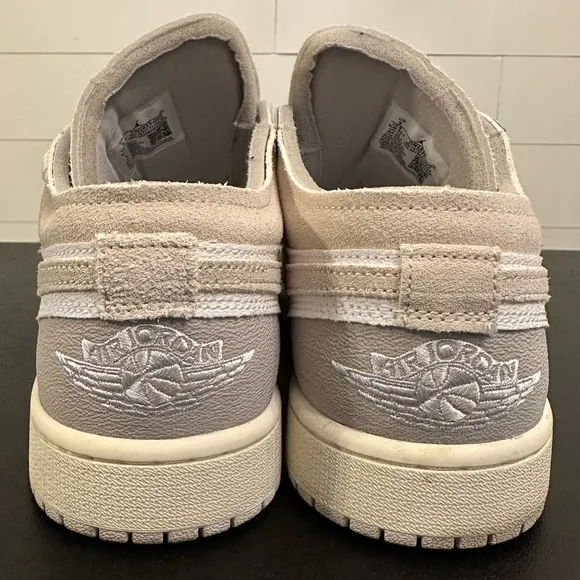 Air Jordan 1 Low SE Craft - Tech Grey/White/Sail/ Light Orewood Brown (9M/10.5W)