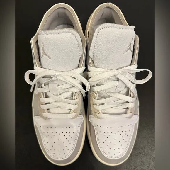 Air Jordan 1 Low SE Craft - Tech Grey/White/Sail/ Light Orewood Brown (9M/10.5W)