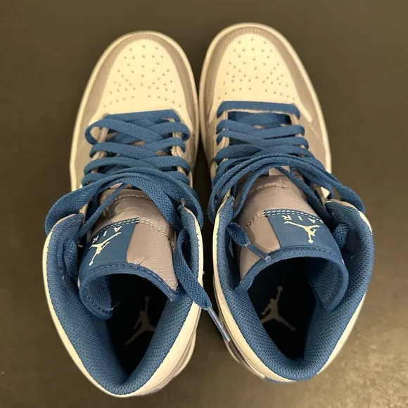 Air Jordan 1 Mid - Cement Grey/True Blue/ White (9M/10.5W)
