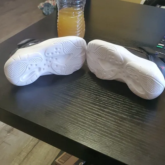 Air Jordan 11 CMFT Shoes