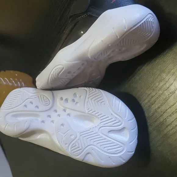 Air Jordan 11 CMFT Shoes