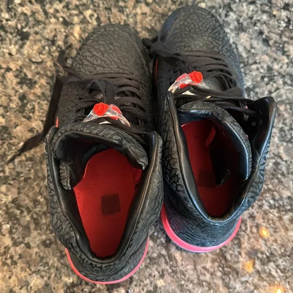 Air Jordan 3Lab5  Black and Red Sneakers EUC 10.5