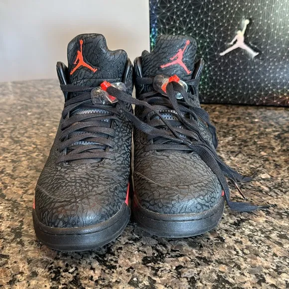 Air Jordan 3Lab5  Black and Red Sneakers EUC 10.5