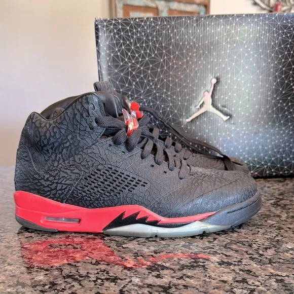 Air Jordan 3Lab5  Black and Red Sneakers EUC 10.5