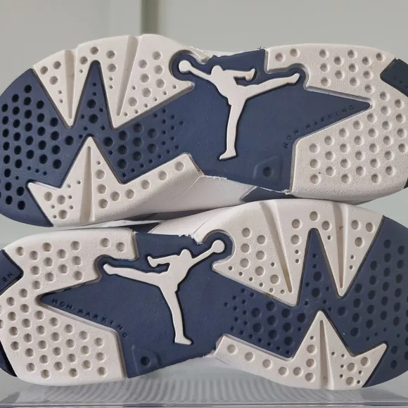 Air Jordan 6 Retro White and Navy Sneakers Size 11C Kids Gently Worn