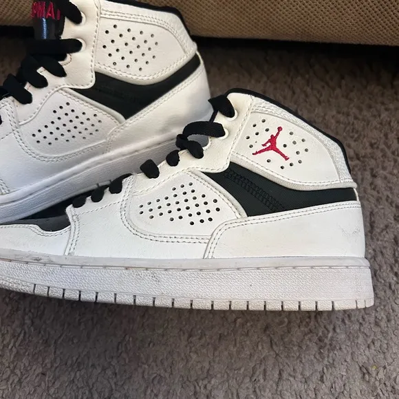 Air Jordan Access GS ‘White Black' AV7941-101