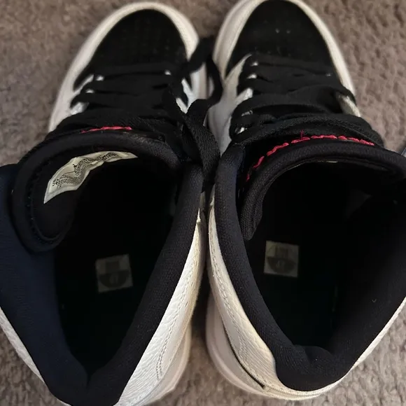 Air Jordan Access GS ‘White Black' AV7941-101
