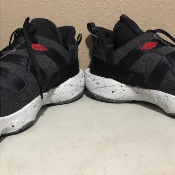 Air Jordan Crater Black Red Gray Sneakers Shoes Men’s 14 Recycled Material
