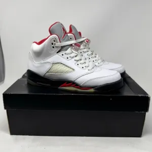 Air Jordan Retro 5 GS Fire Red Sneakers Size 6.5Y Basketball Shoes 440888-100