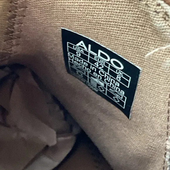ALDO Brown Slip On Chelsea Ankle Suede Boots Men’s Size 9
