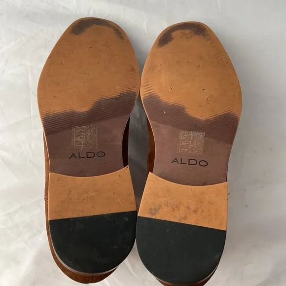 ALDO Brown Slip On Chelsea Ankle Suede Boots Men’s Size 9