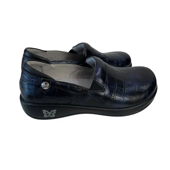 Alegria Leather Slip-On Shoes SZ 37 Black Croc Pattern Comfy Professional Clogs
