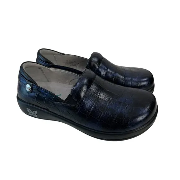 Alegria Leather Slip-On Shoes SZ 37 Black Croc Pattern Comfy Professional Clogs