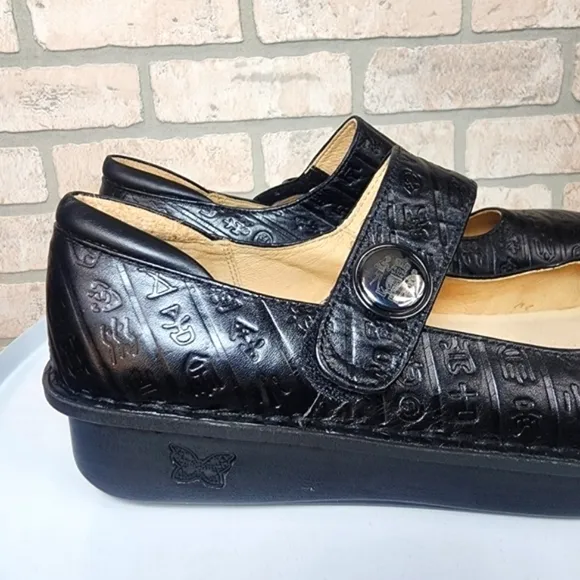 ALEGRIA Paloma Mary Jane Embossed Leather Nursing Shoes Size 11-11.5/42