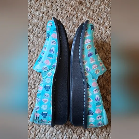 Alegria womens tea debra teacup aqua nursing slip on shoes size 42 (11.5/12)