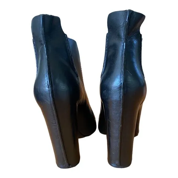 Alexander Wang Size 8.5/39 Black Leather Kim Runway Hills Ankle Boots
