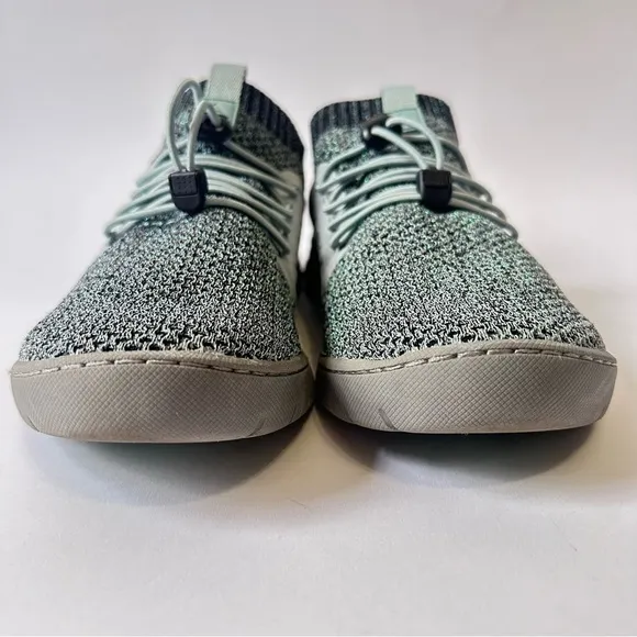 Align Women's Torri Mint shimmer nursing shoes elastic pull-on knit sneakers