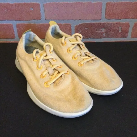 Allbirds Women's Wool Runners Shoes size 10 lace up casual soft lightweight
