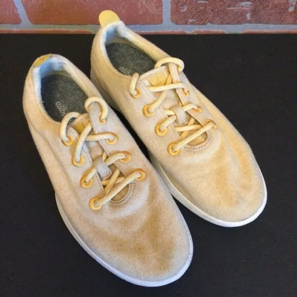 Allbirds Women's Wool Runners Shoes size 10 lace up casual soft lightweight