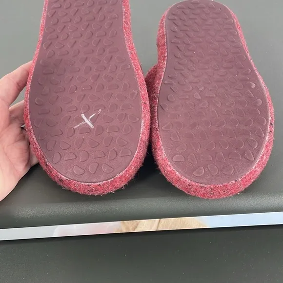 Allbirds Wool Dwellers Slippers - Unisex in Olympus Red Sz 6.5