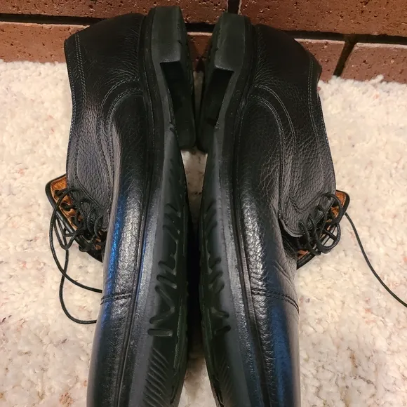 Allen Edmonds Becker Black Cap-Toe Oxford Lace-Up Dress Shoes Size 9 D