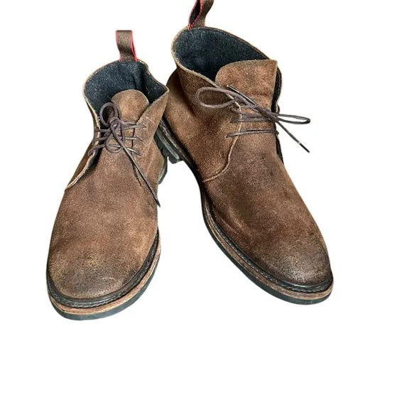 Allen Edmonds surrey weatherproof suede Chukka laced boots men 11 durable rugged