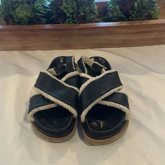 ALOHAS Marshmallow Leather and Shearling Sandals sandal shoes size 37