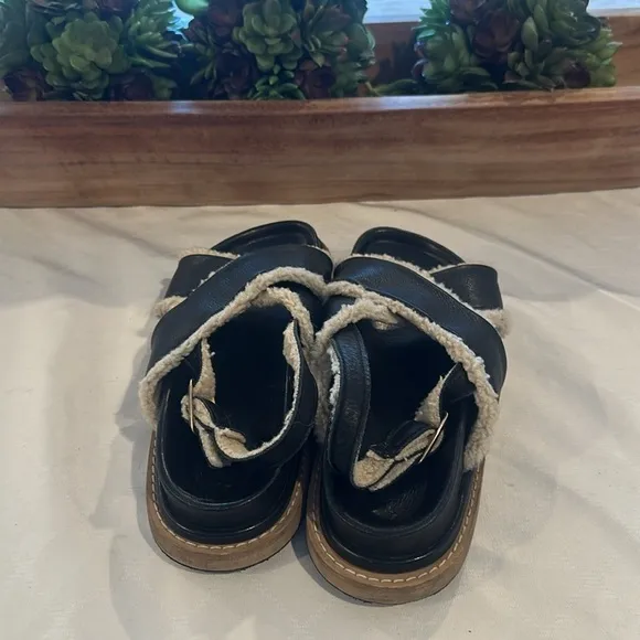ALOHAS Marshmallow Leather and Shearling Sandals sandal shoes size 37