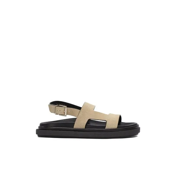 Alohas Sandals Size EU 41