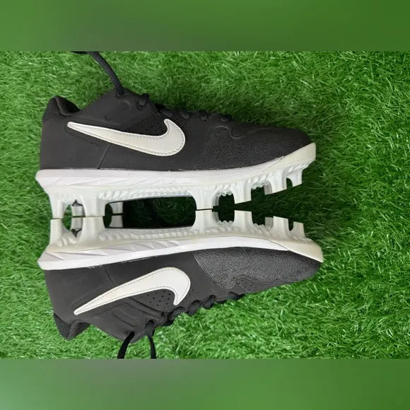 ALPHA HUARACHE VARSITY LOW MCS GS 'BLACK OIL GREY' Size 4.5Y