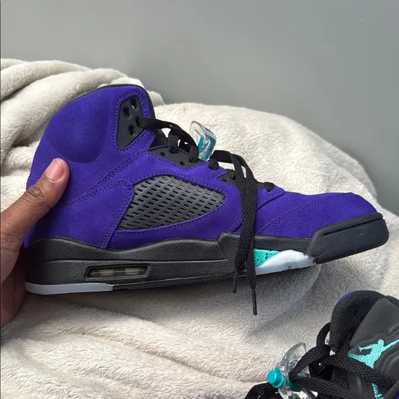 Alternate grape