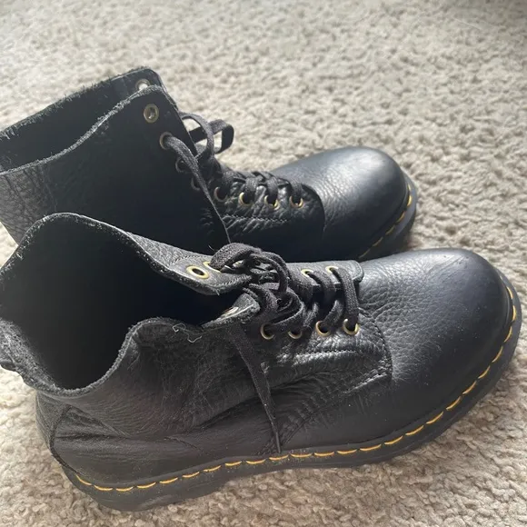 Ambassador Leather Lace-Up Boots