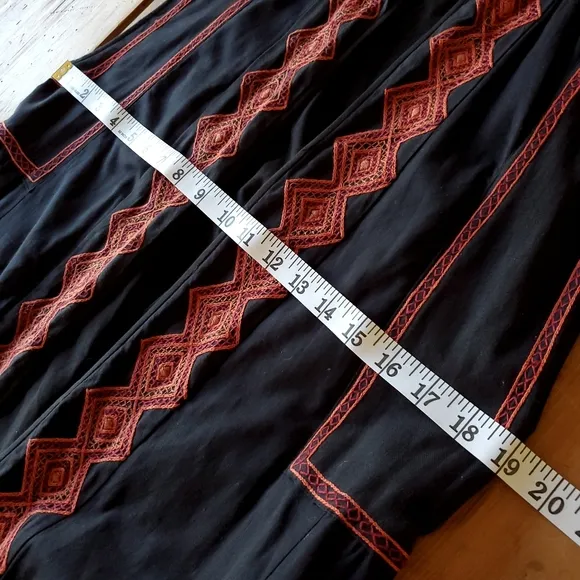 anokhi handworks Vintage Embroidered Black Sleeveless Duster