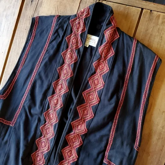 anokhi handworks Vintage Embroidered Black Sleeveless Duster