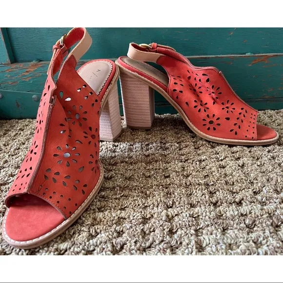 Anthropologie Lucia Red Leather Shooties 9