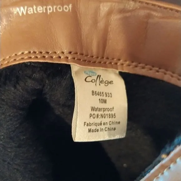 Aqua College Waterproof Leather Ankle Boots Sz 10 NIB