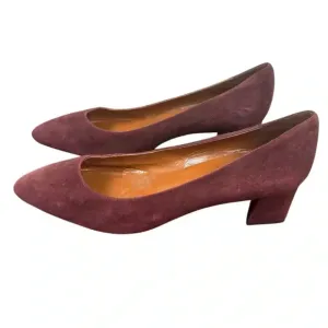 Aquatalia Block Suede pump Pasha Deep Wine Red Pasha US 13 EUC