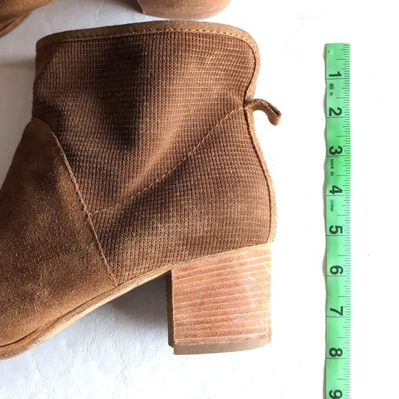 Aquatalia Italian Made Brown Suede Leather Heeled Boots Women's Size 11